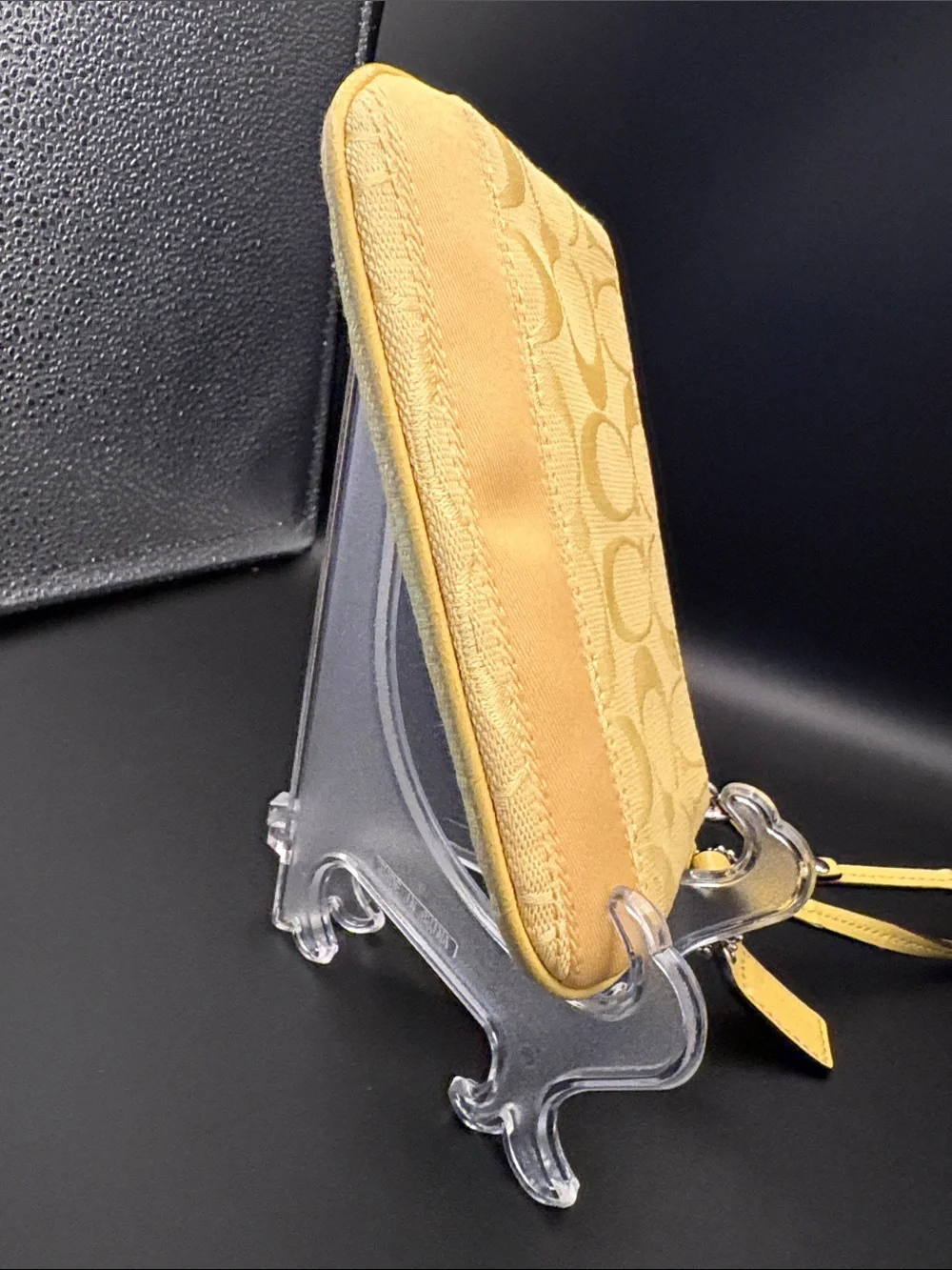 Vintage Y2K Coach Yellow Signature C Wristlet Very Good Condition